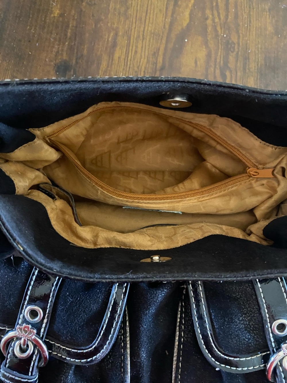 Kathy Van Zeeland Black Shoulder Bag - Picture 10 of 16